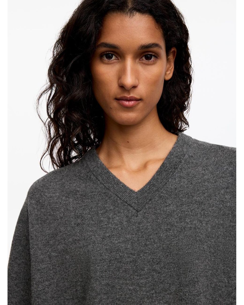ARKET Gray Relaxed Cashmere V-Neck Jumper
