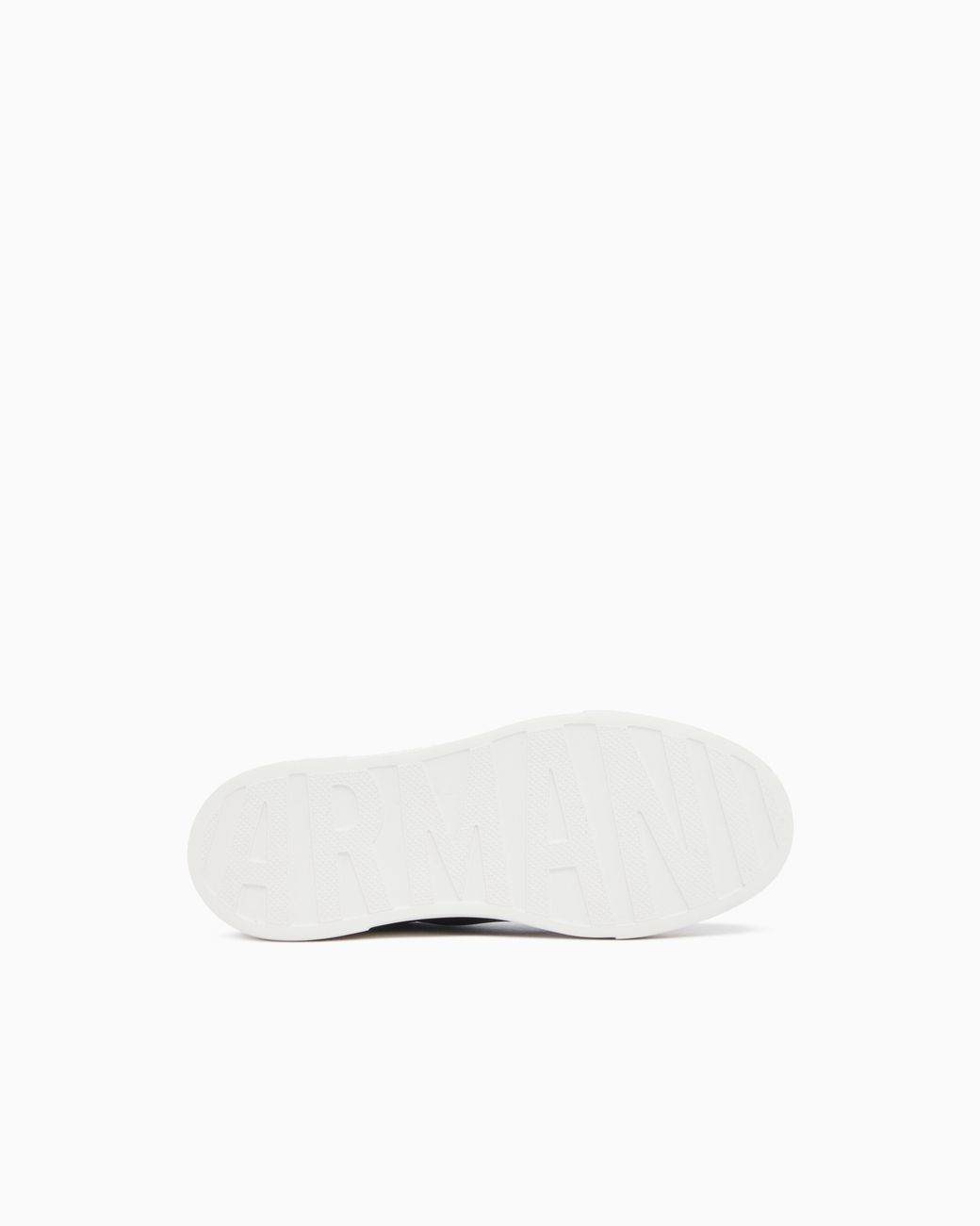 ARMANI EXCHANGE White Low Cut Sneakers With Suede And Tumbled Finish