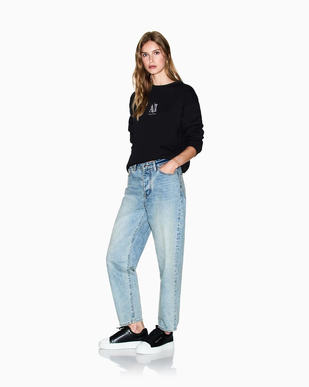 ARMANI EXCHANGE Black Crew-Neck Stretch Cotton Sweatshirt With A Logo Icon