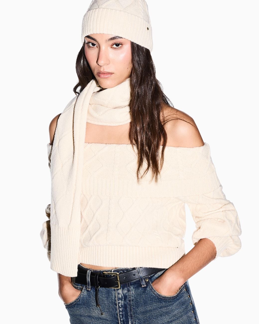 ARMANI EXCHANGE White Scarf Regular Fit Knitted