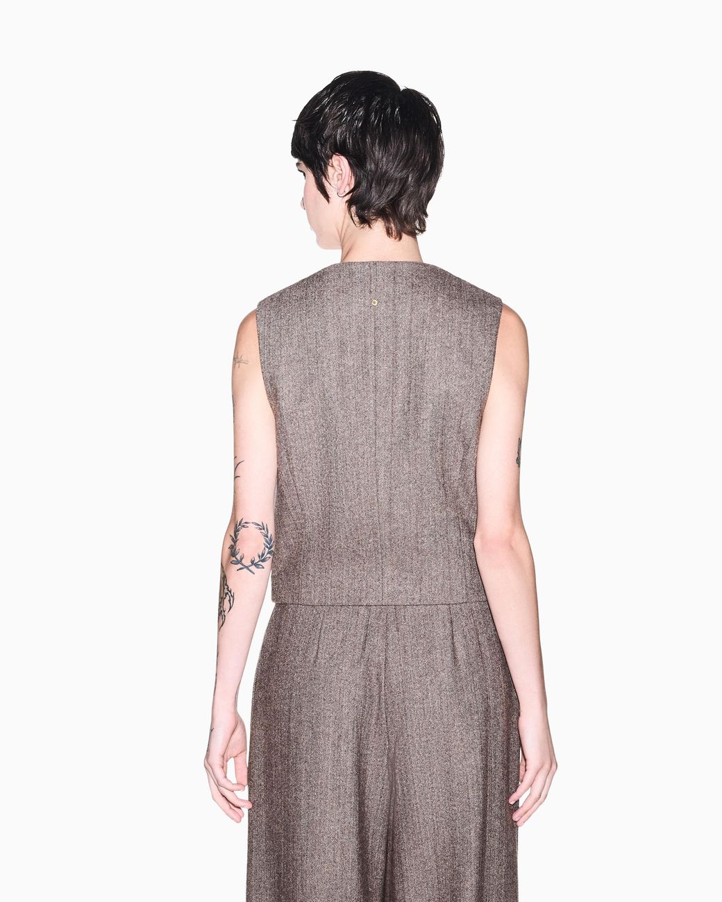 ARMANI EXCHANGE Brown Regular Fit Waistcoat