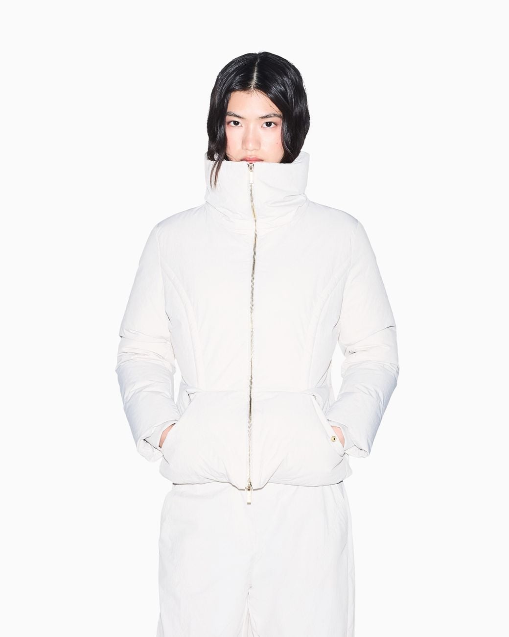 ARMANI EXCHANGE White Down Jacket
