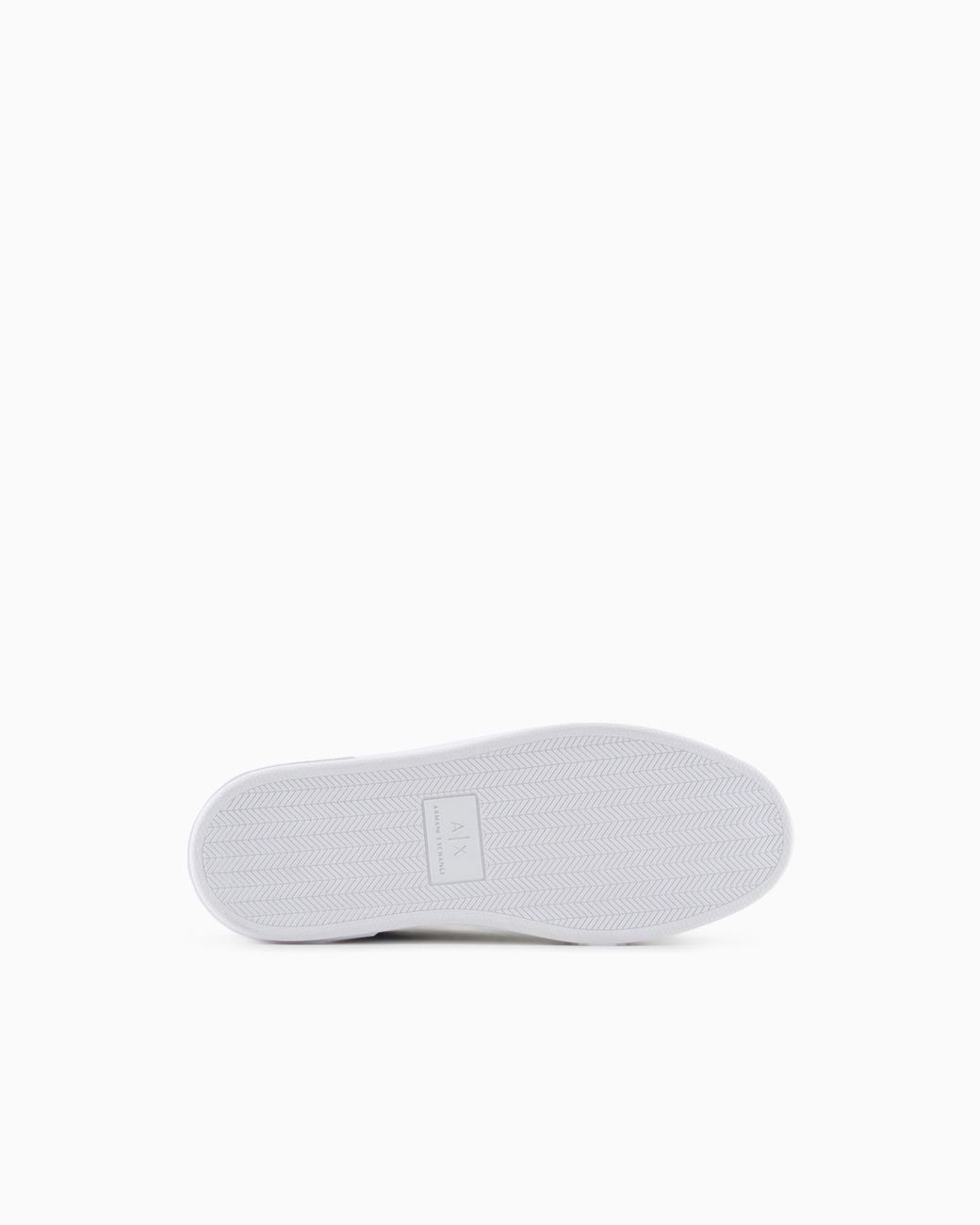 ARMANI EXCHANGE Blue Low-Top Sneakers With Embossed Pattern And Contrast Heel