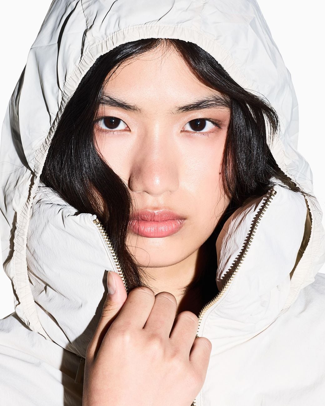 ARMANI EXCHANGE White Down Jacket