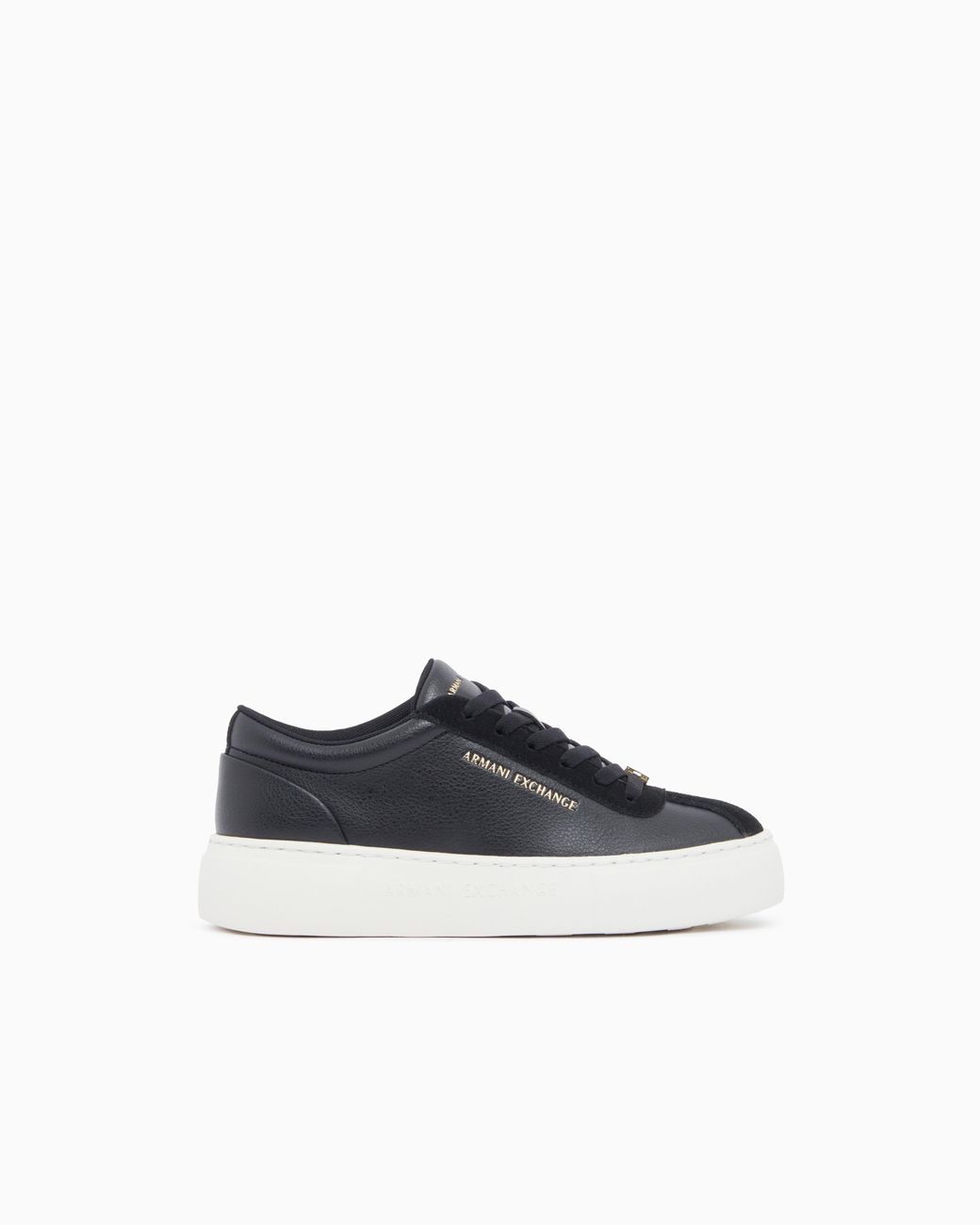 ARMANI EXCHANGE White Low Cut Sneakers With Suede And Tumbled Finish