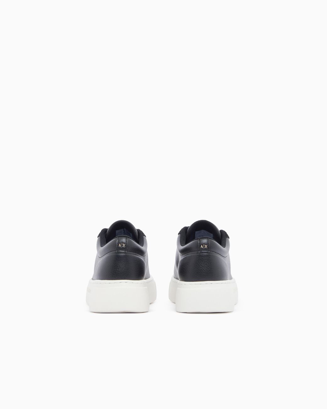 ARMANI EXCHANGE White Low Cut Sneakers With Suede And Tumbled Finish
