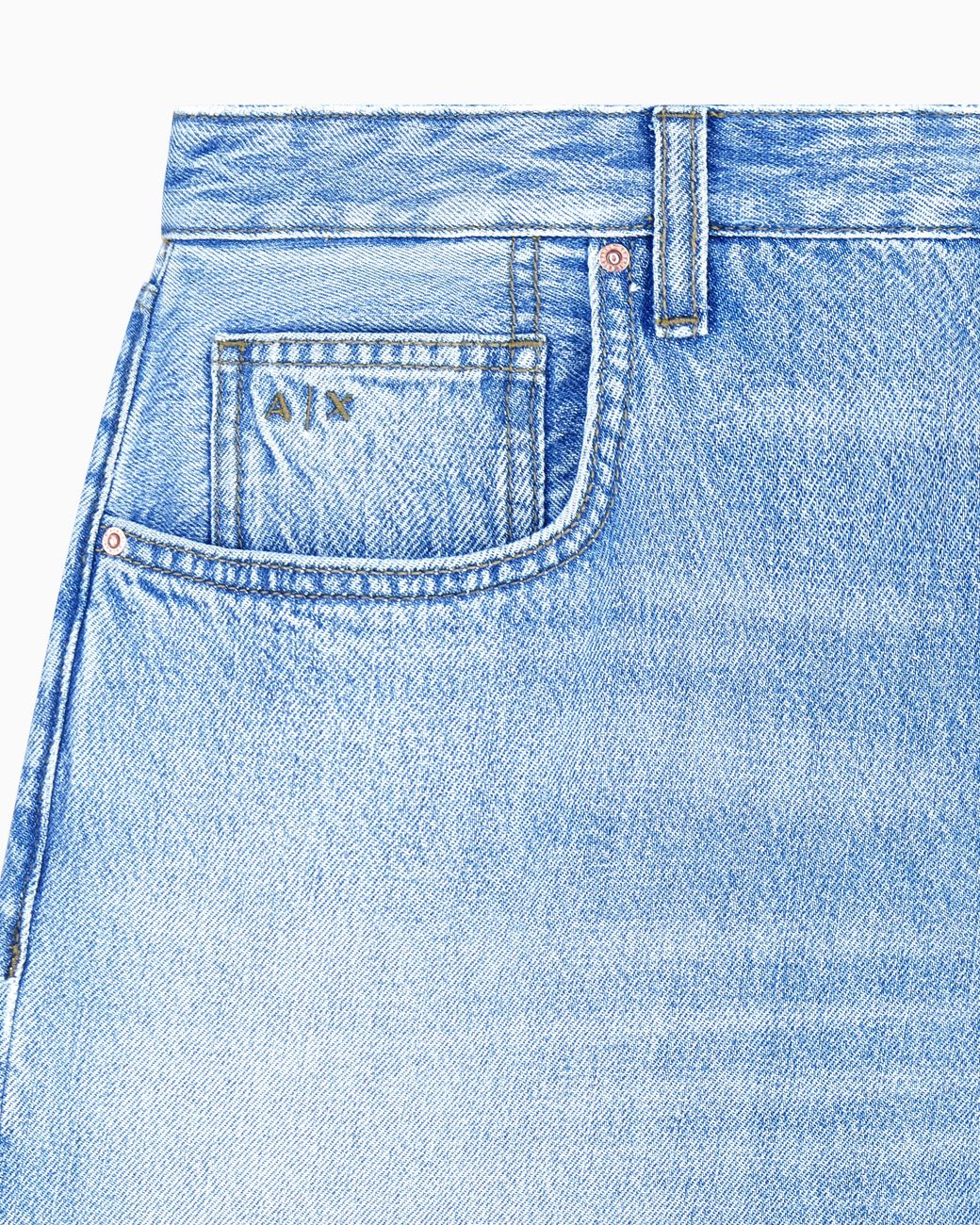 ARMANI EXCHANGE Blue Loose Tapered Fit 5 Pockets Denim Pant for men