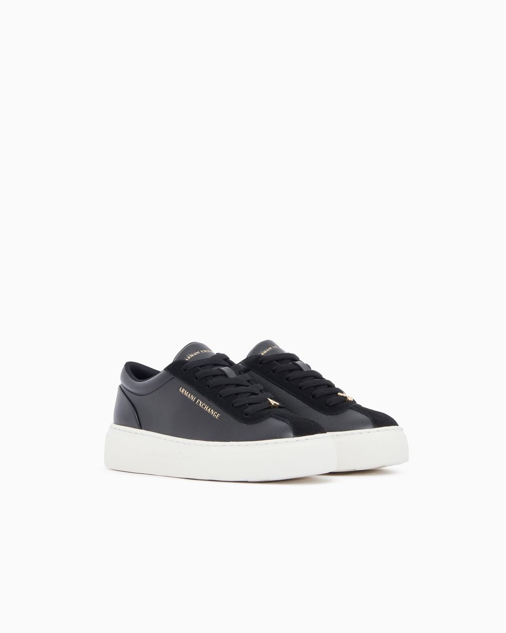 ARMANI EXCHANGE White Low Cut Sneakers With Suede And Tumbled Finish