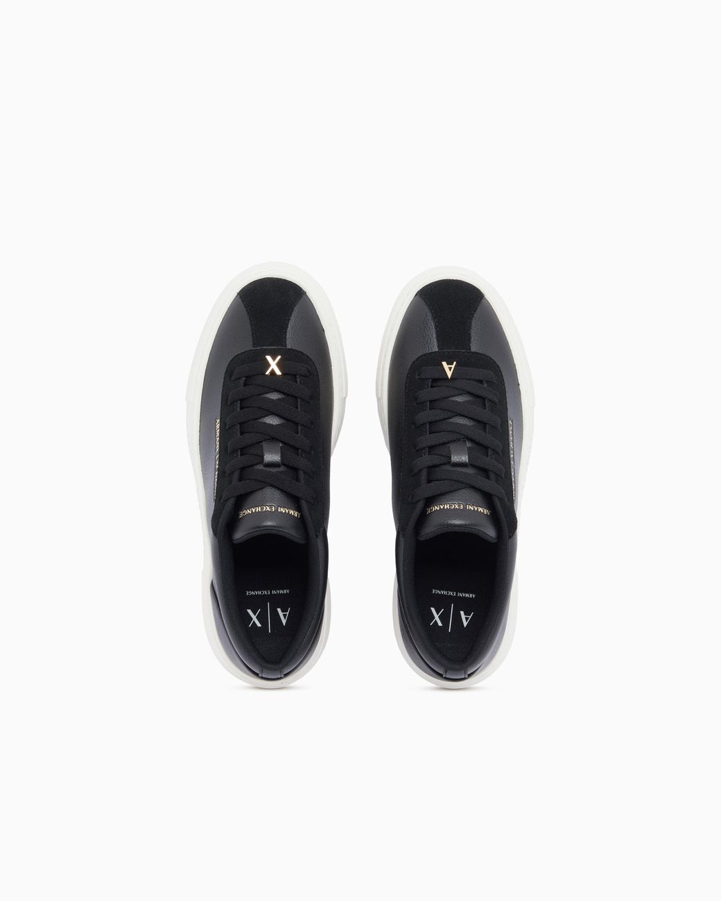 ARMANI EXCHANGE White Low Cut Sneakers With Suede And Tumbled Finish