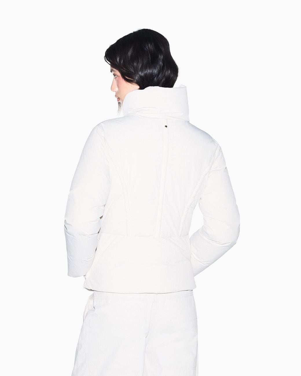 ARMANI EXCHANGE White Down Jacket