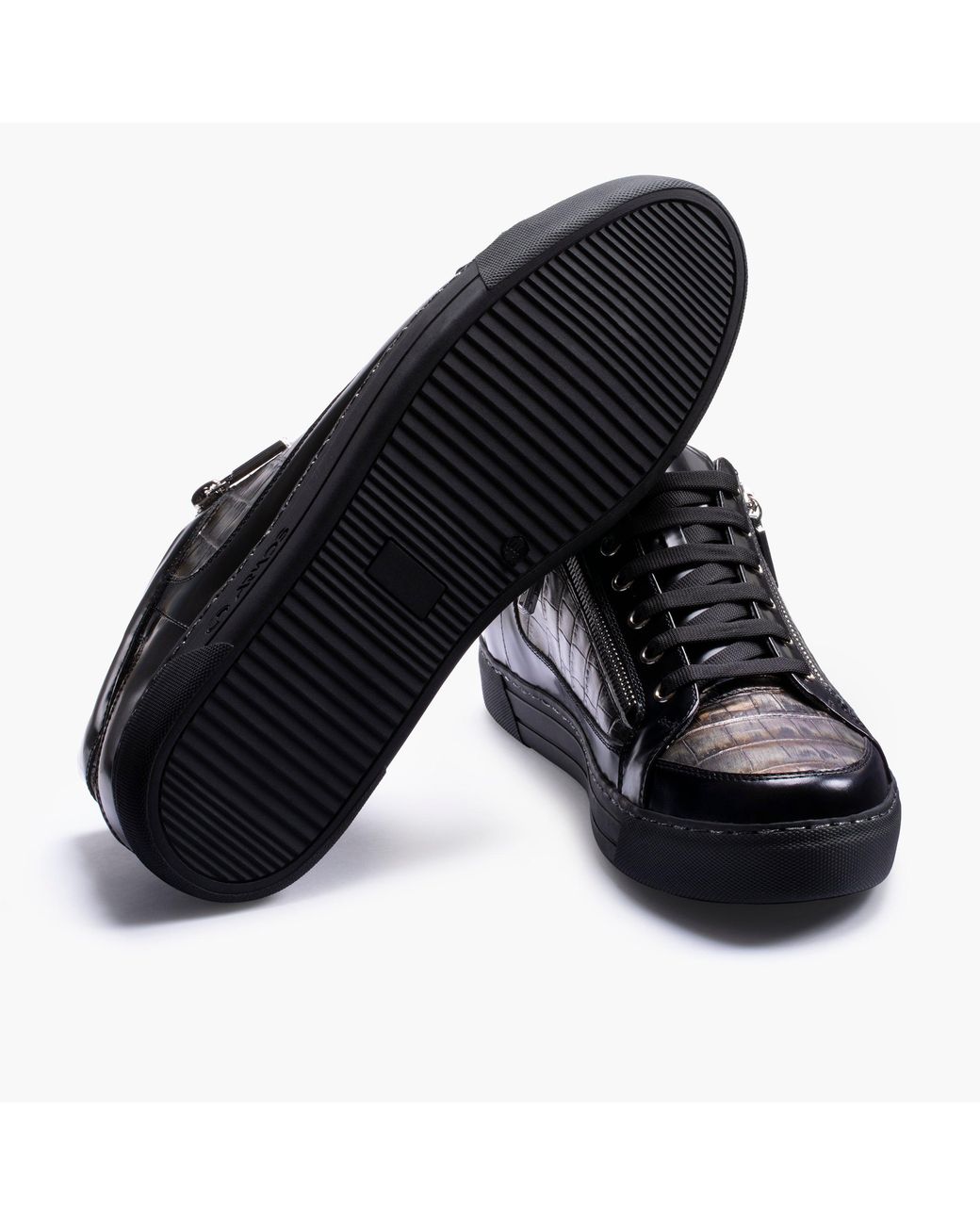 Armos Black Leather Sneaker for men