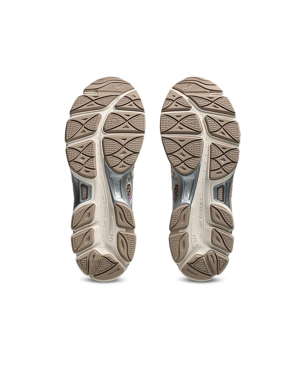 GEL-CUMULUS 16 Asics de color Brown