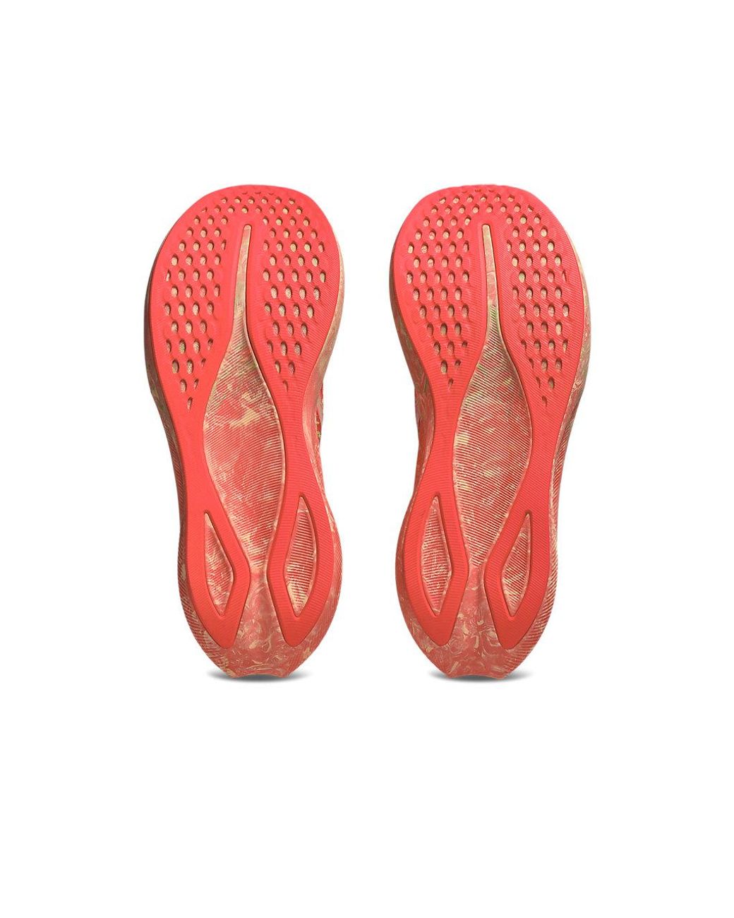 Asics Red Noosa Tri 16 for men