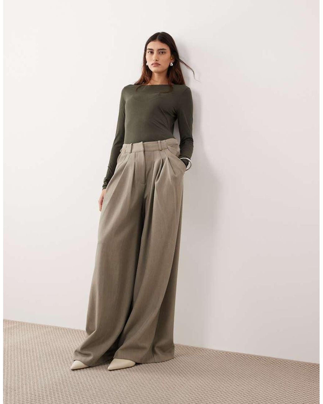 ARRANGE Green Seam Detail Long Sleeve Jersey Top