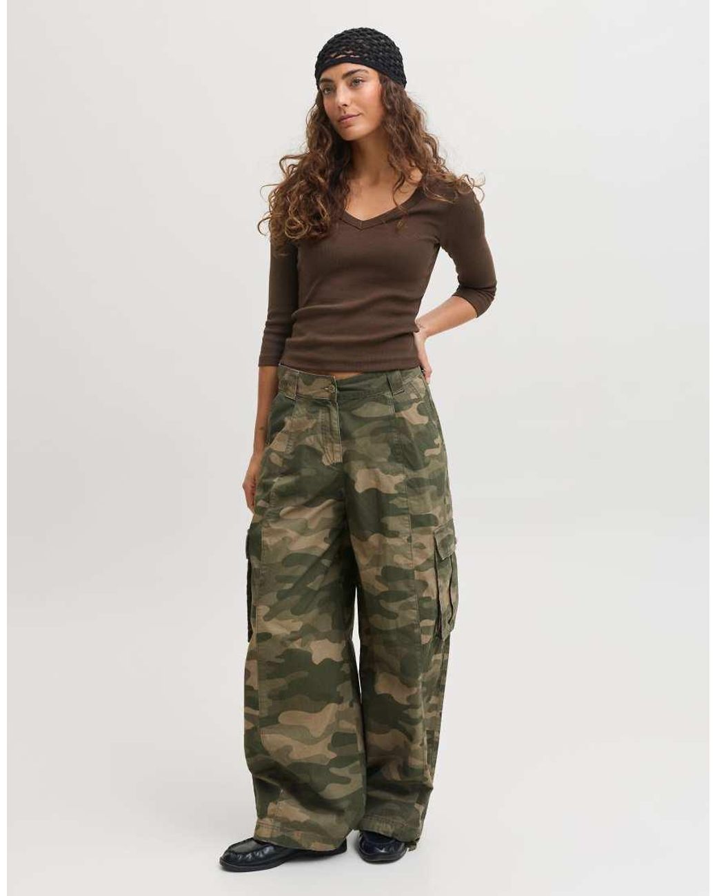 JJXX Green Fifi Stretch Fit V-neck 3/4 Sleeve Top