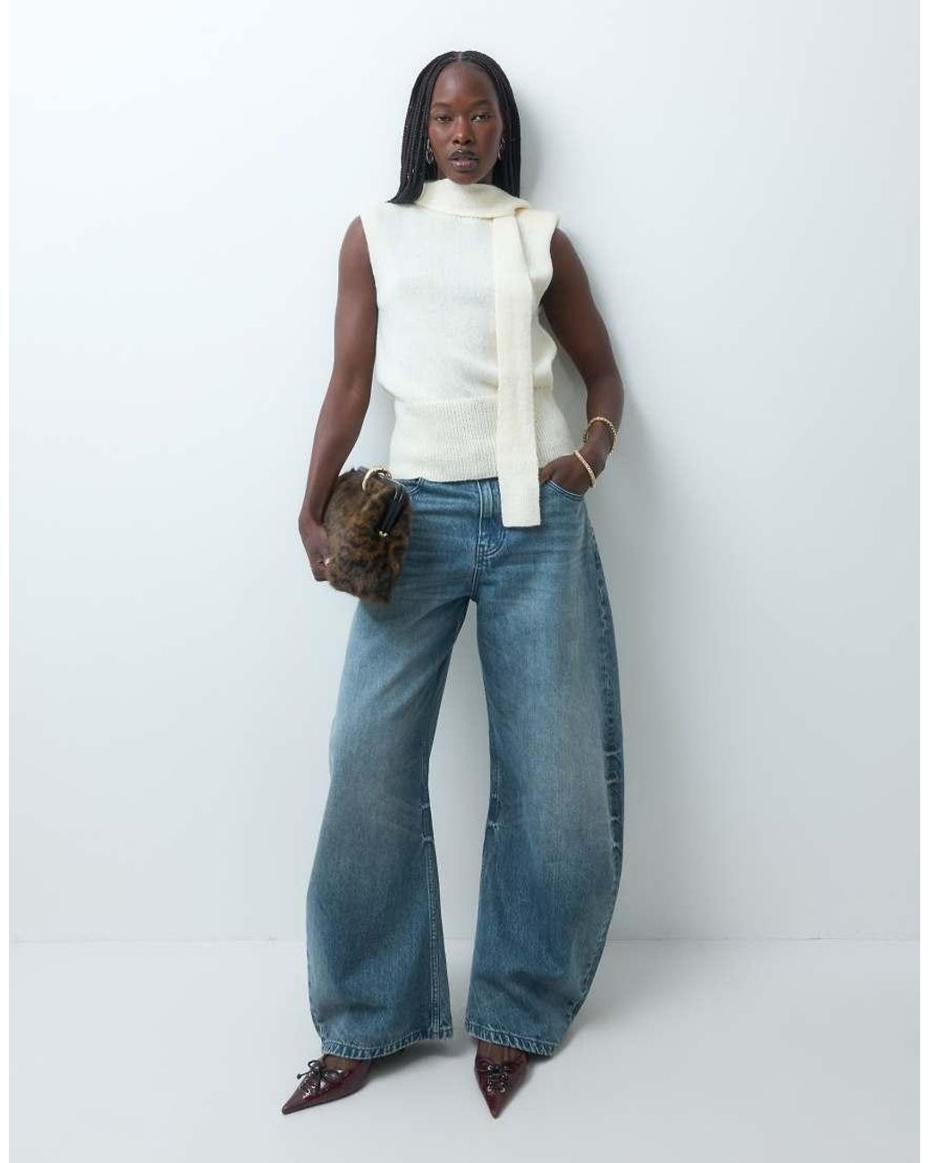Pretty Lavish White Knit Sleeveless High Neck Scarf Top