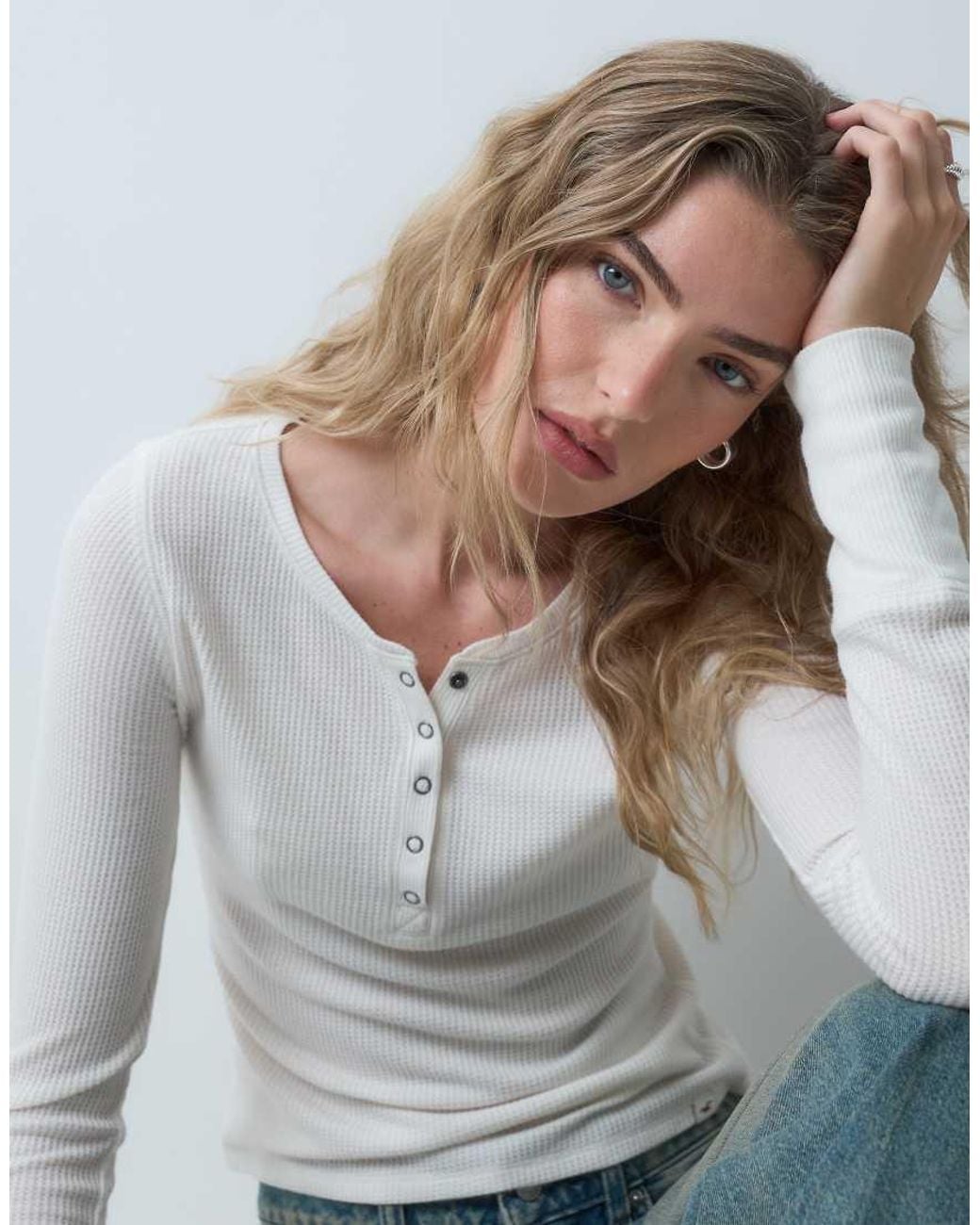 Hollister White Ribbed Long Sleeve Henley