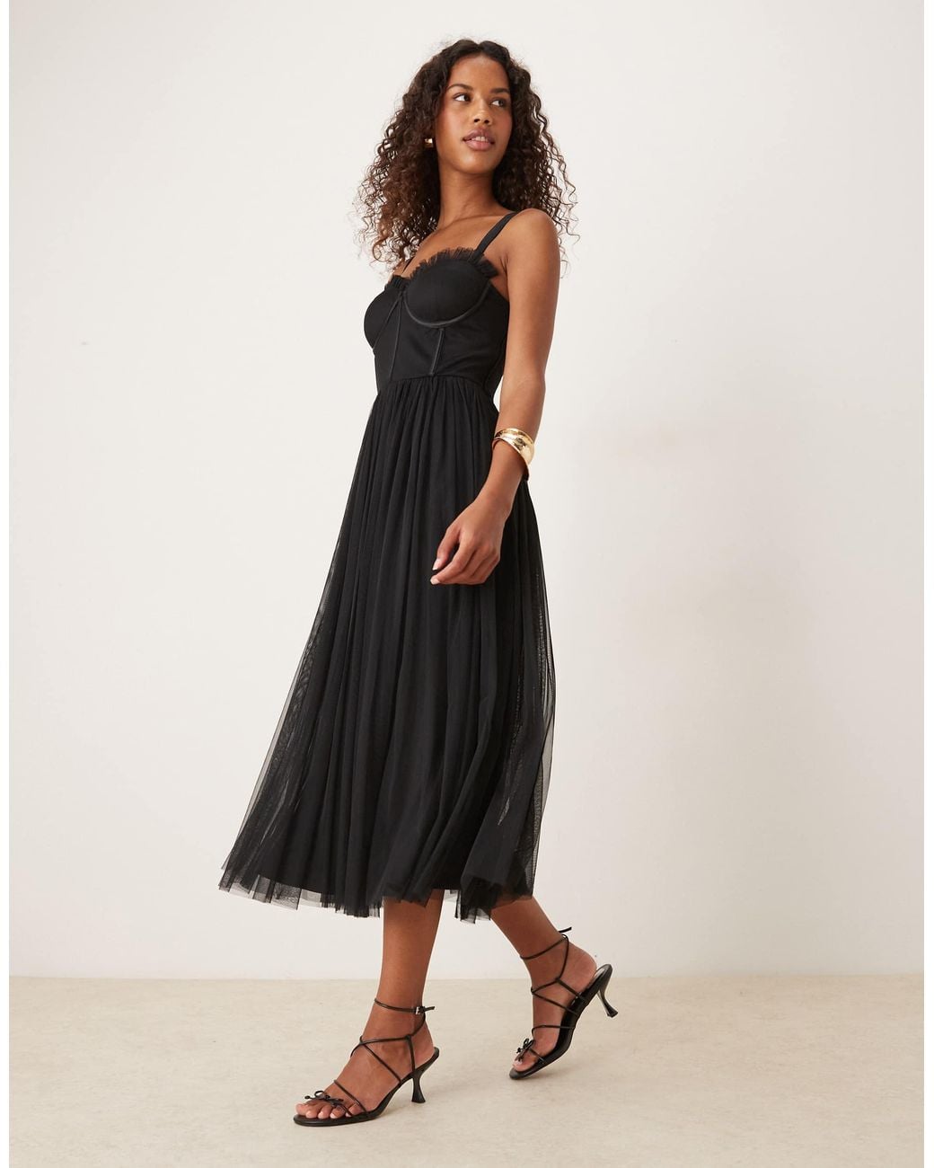 lace and beads midi dress Trumpet Court Train Off Shoulder Tulle Wedding Dress Appliques Beading COCOMELODY CW2138CR