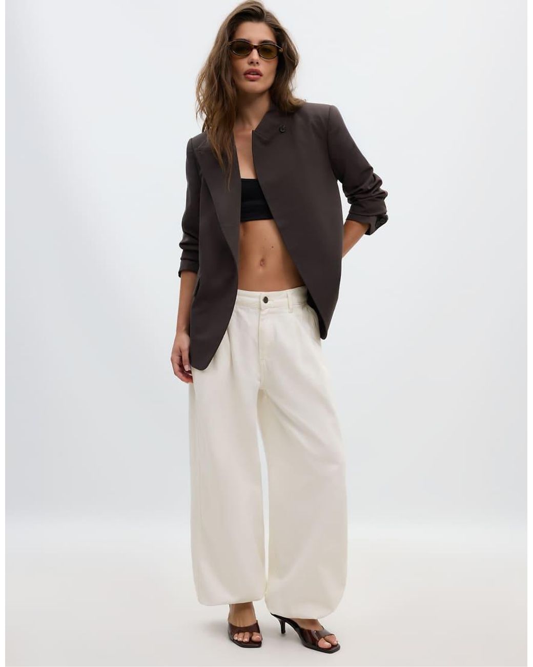 Stradivarius Brown Asymmetrical Regular Fit Blazer