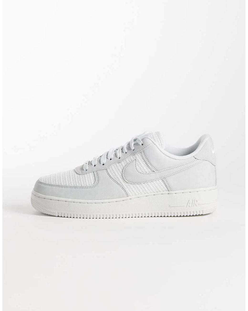 Nike White Air Force 1'07 Lv8 Woven Trainers for men