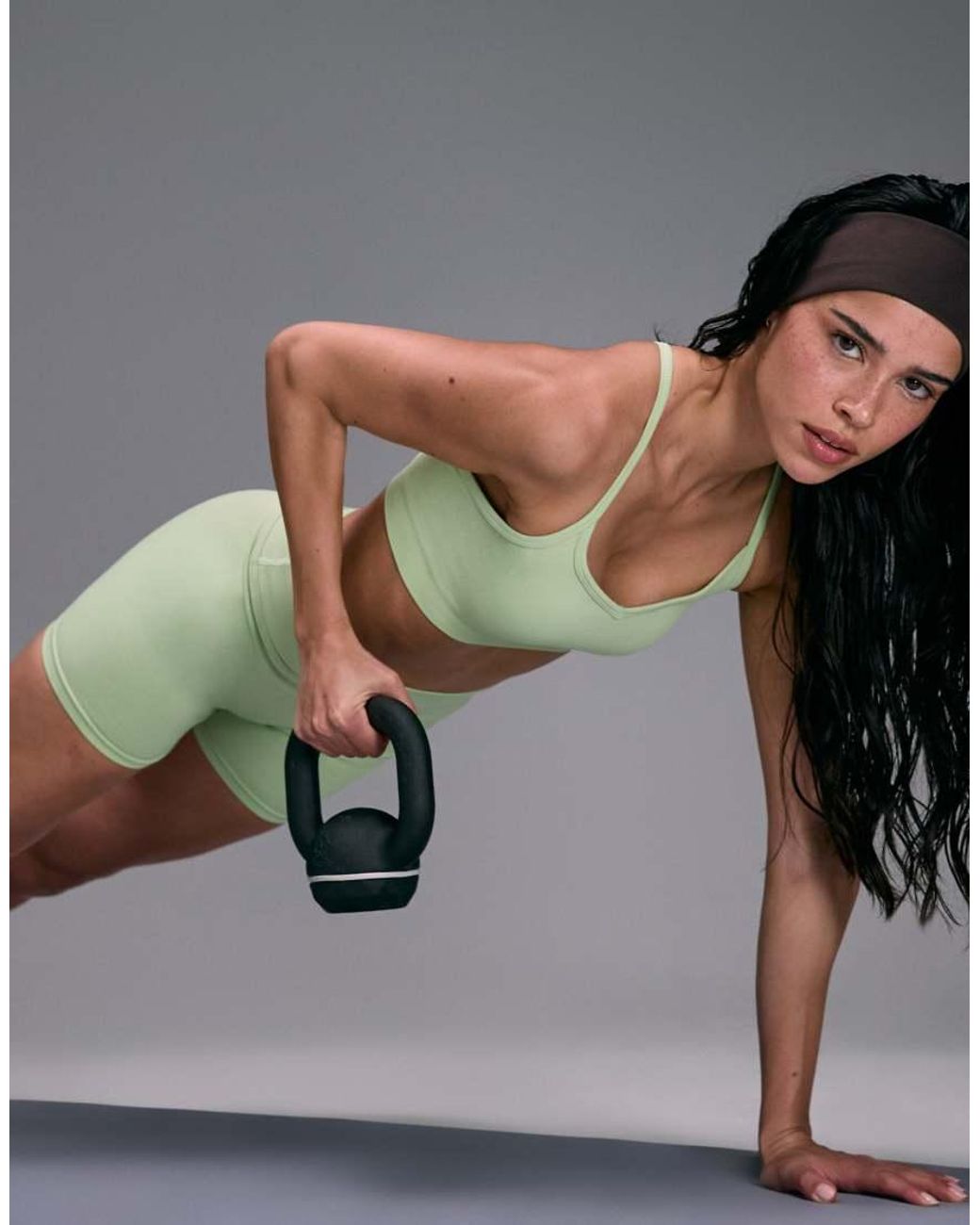 4505 Green Seamless Baby Rib Sweetheart Neckline Medium Support Sports Bra