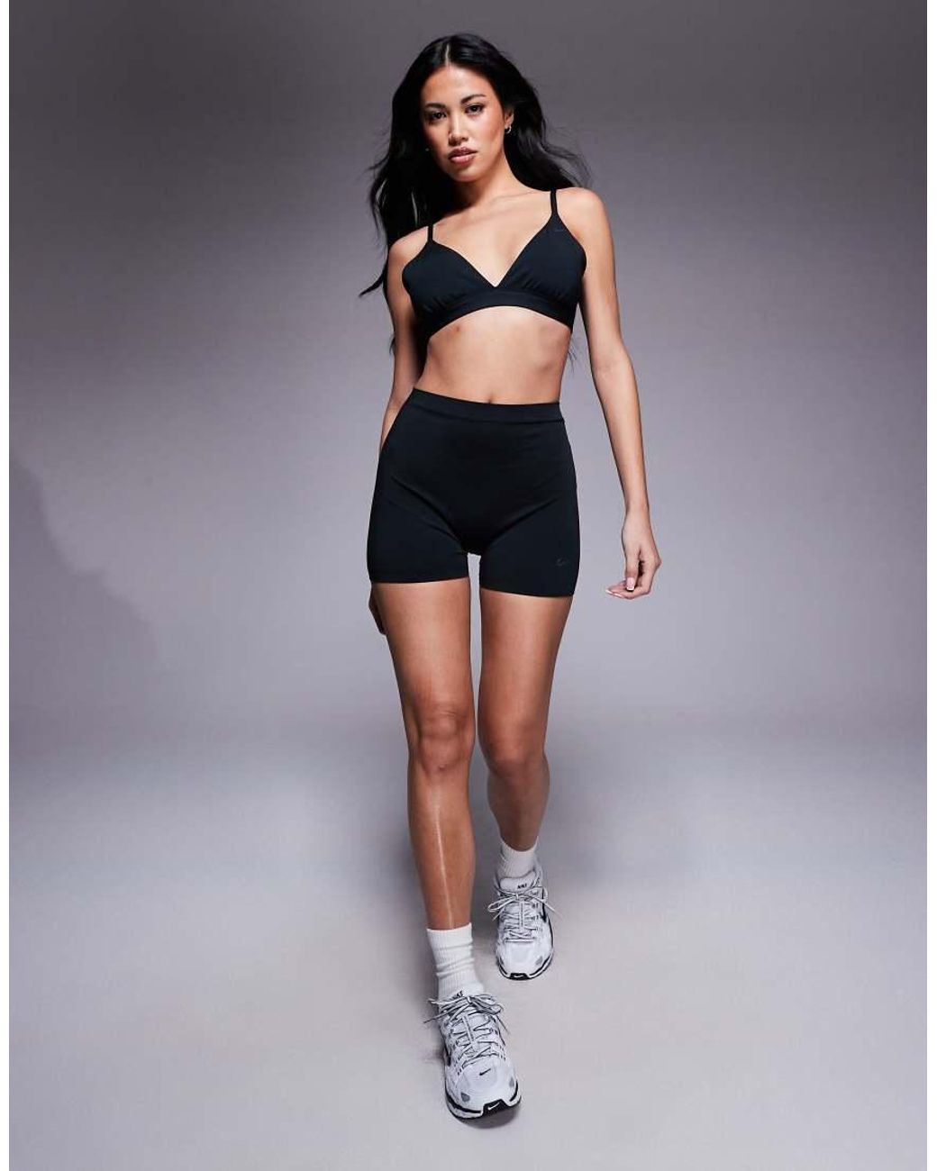 Nike Blue Form legging Shorts