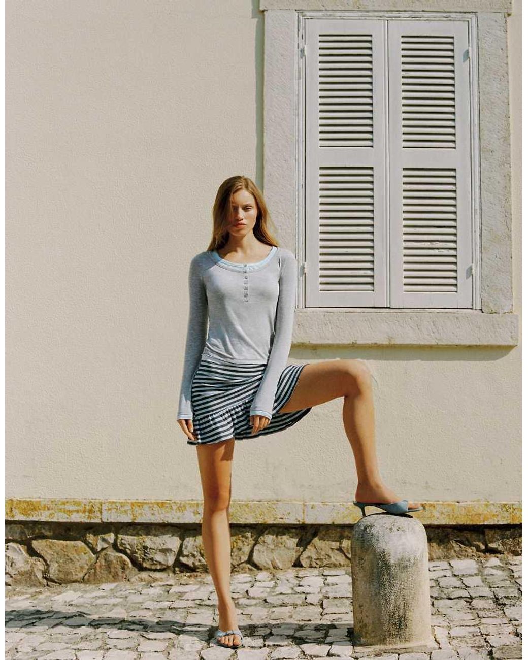 Pull&Bear Gray Striped Ruffle Mini Skirt