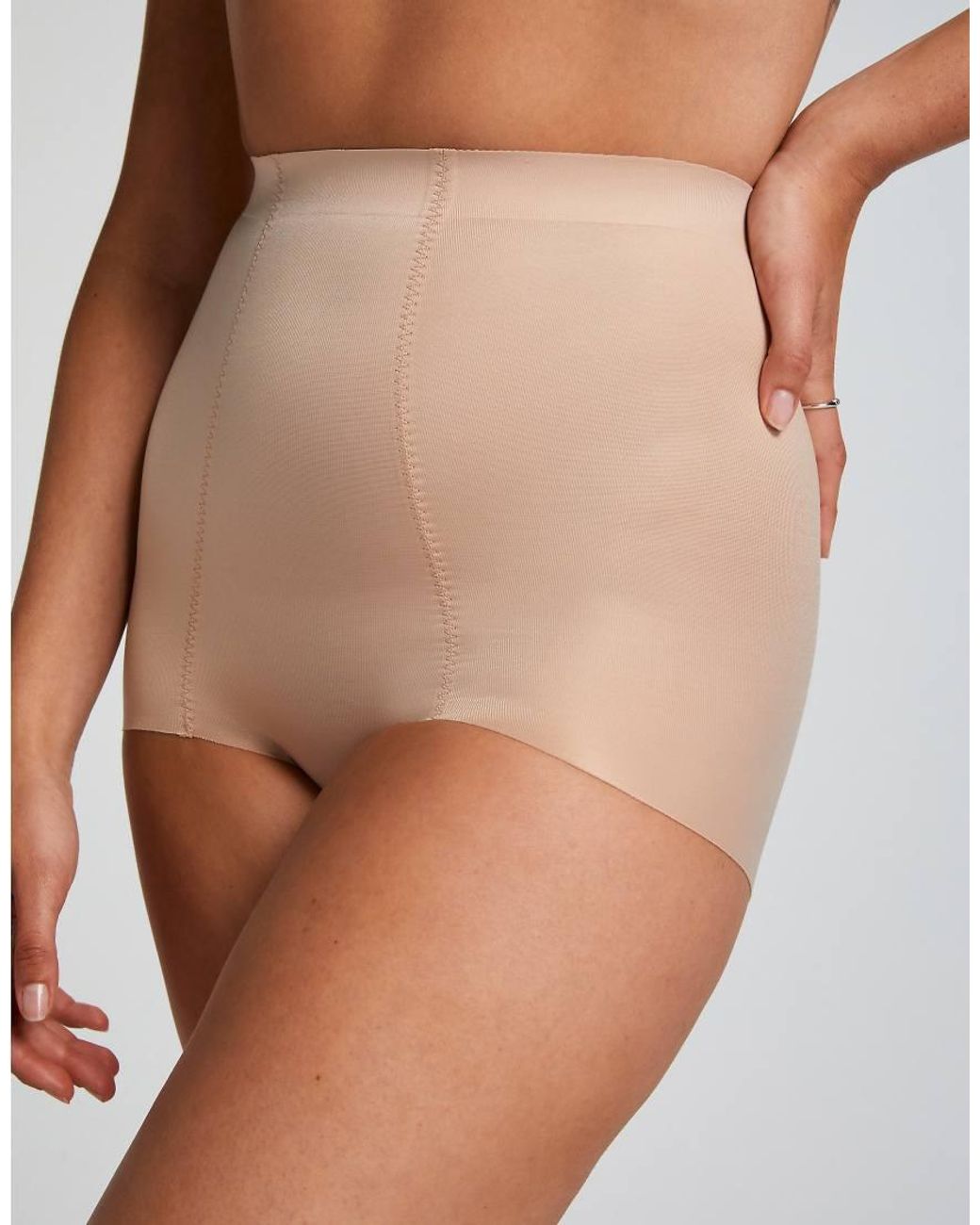 Hunkemöller Brown Sculpting