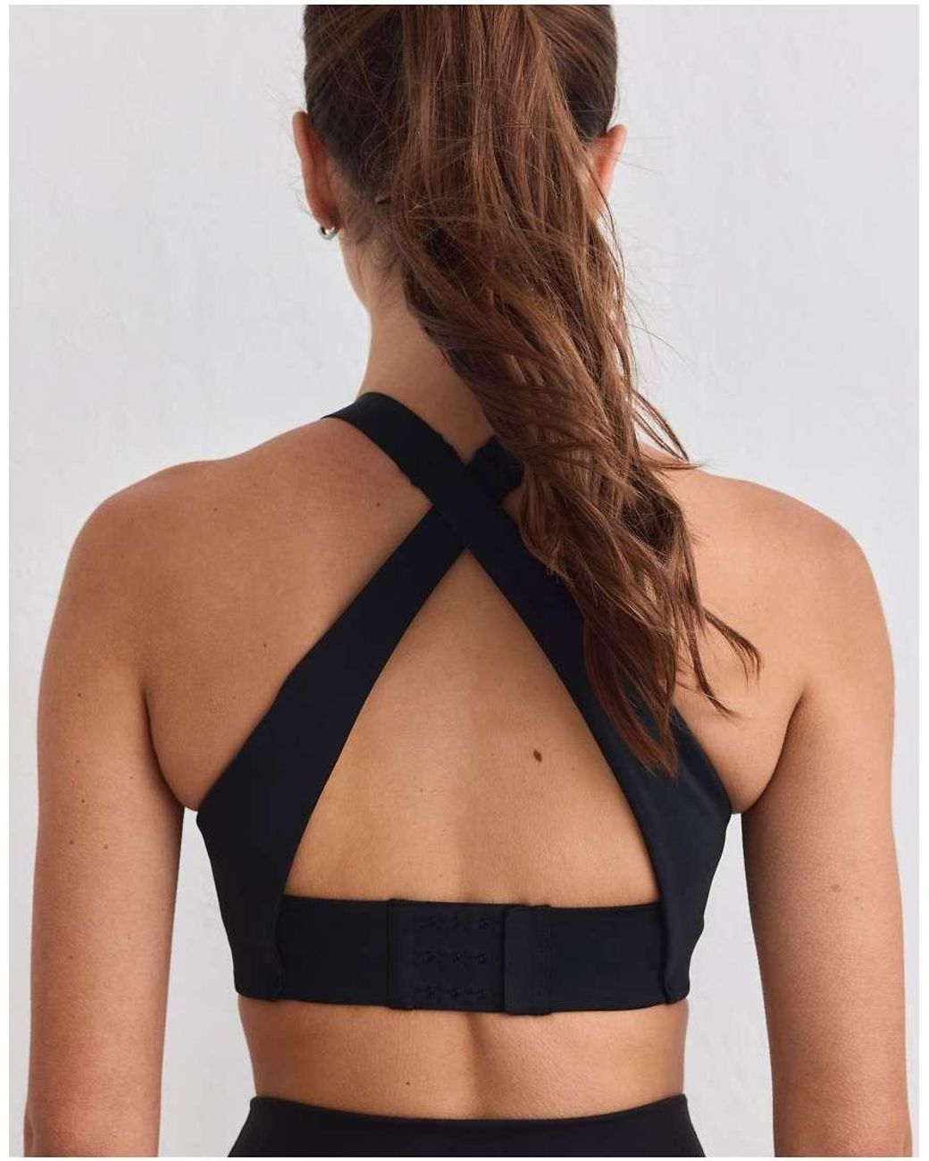 Aim'n Black Essential Sports Bra