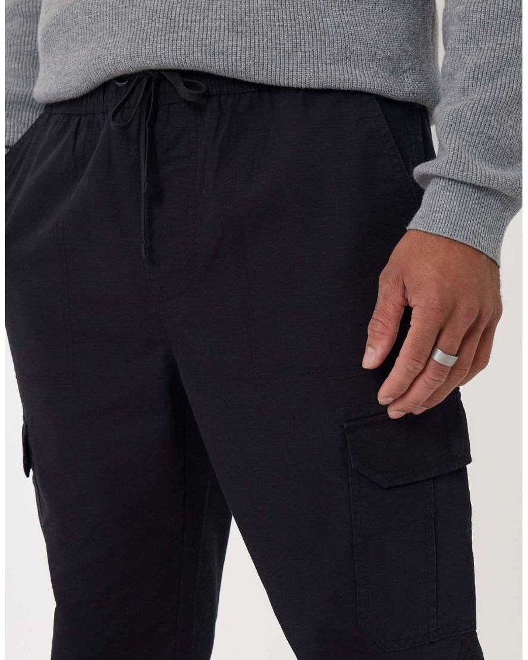 Threadbare Black Regular Fit Cotton Cargo Trousers for men