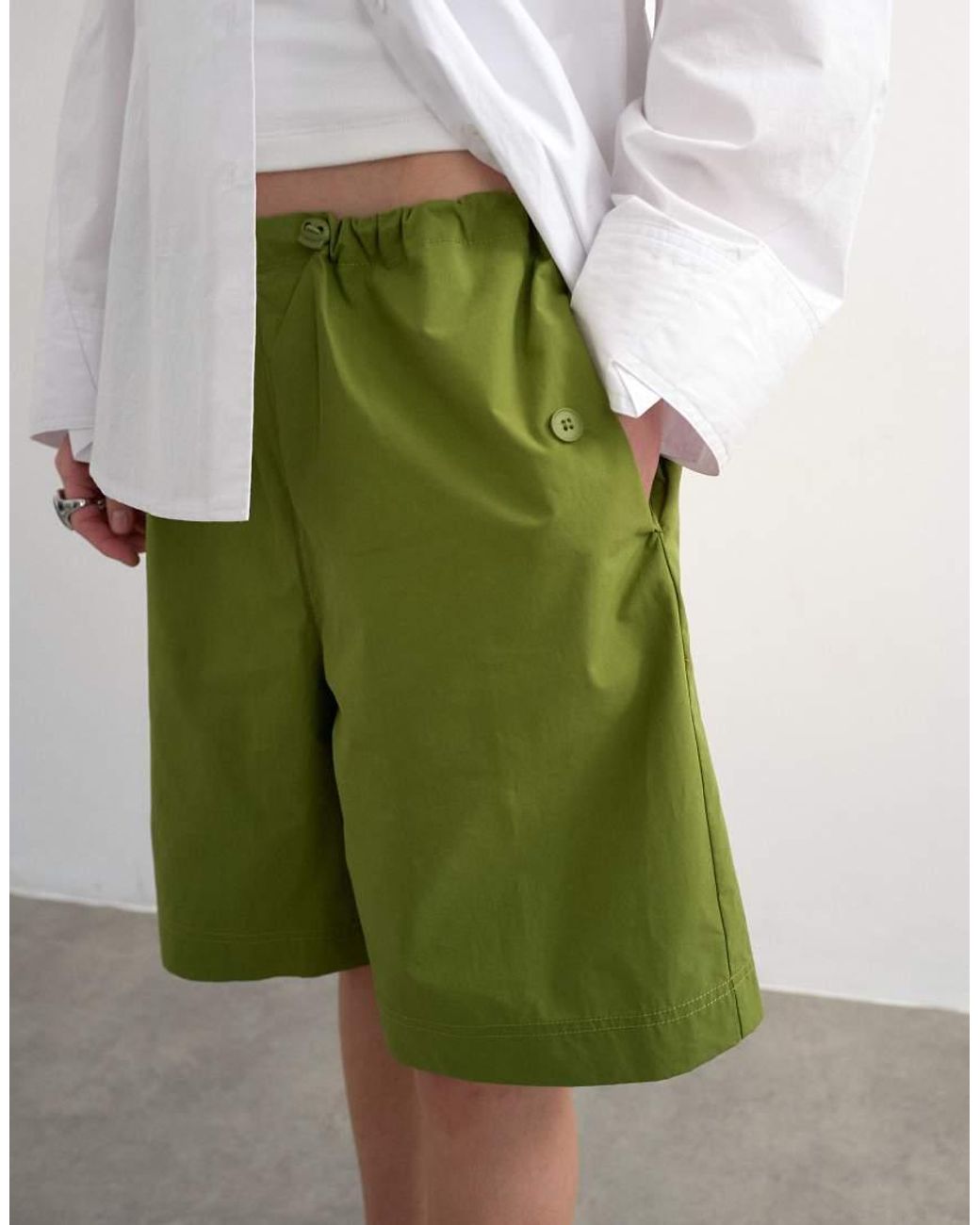 TOPSHOP White Longline Cargo Short With Bungee Cords