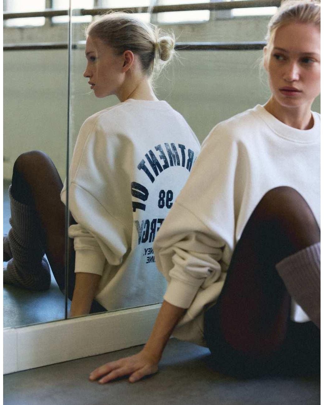 Bershka Green Round Neck Printed Sweatshirt