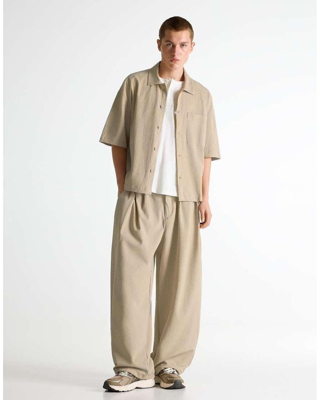 Bershka Natural Pleated Short Sleeve Boxy Shirt for men
