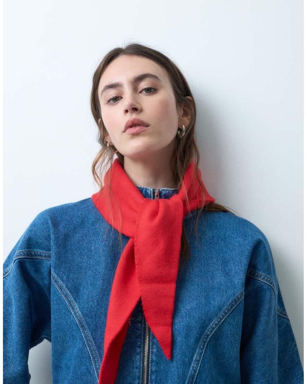 Pieces Blue Small Triangle Knitted Scarf
