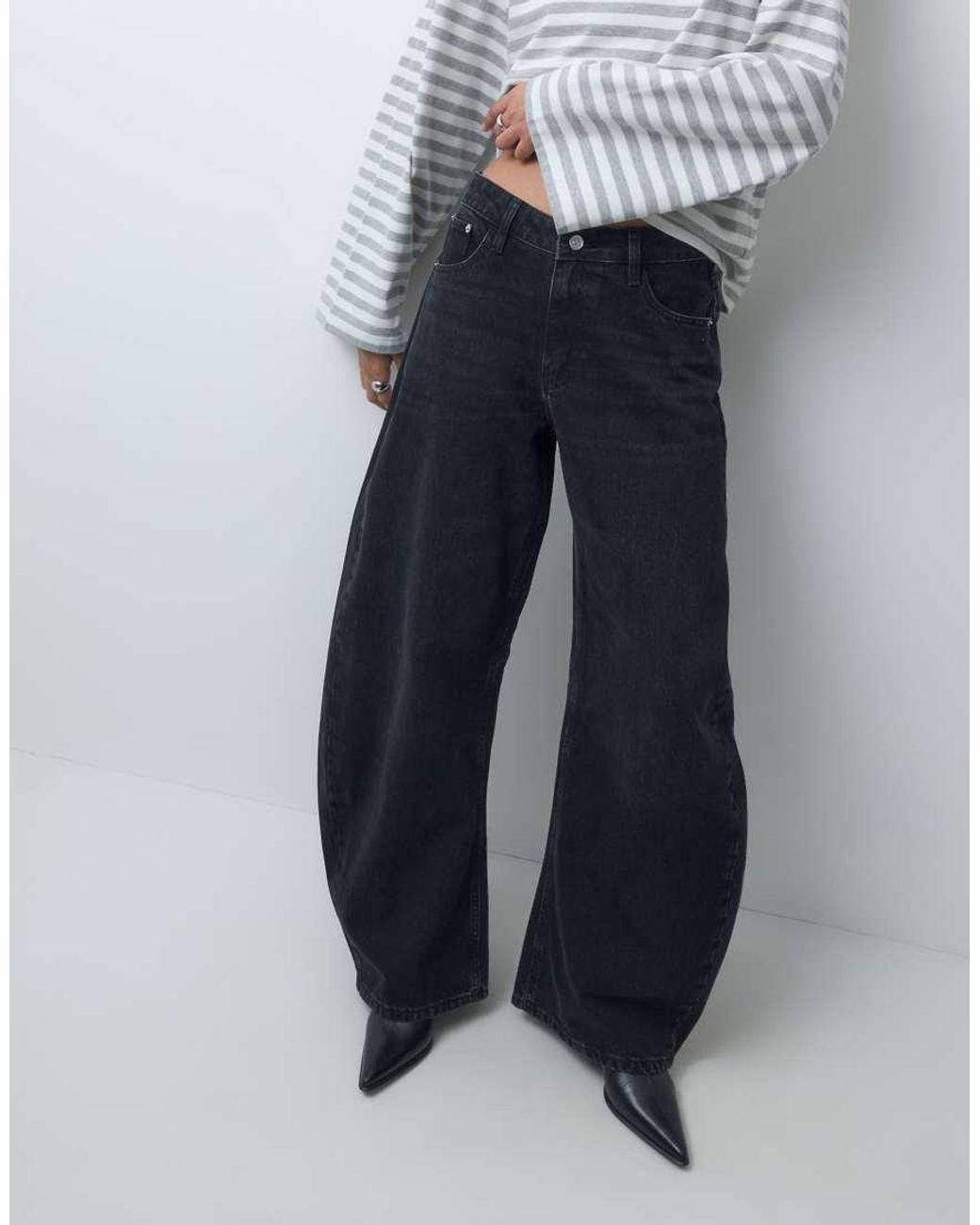 ASOS White Bow Barrel Leg Jean