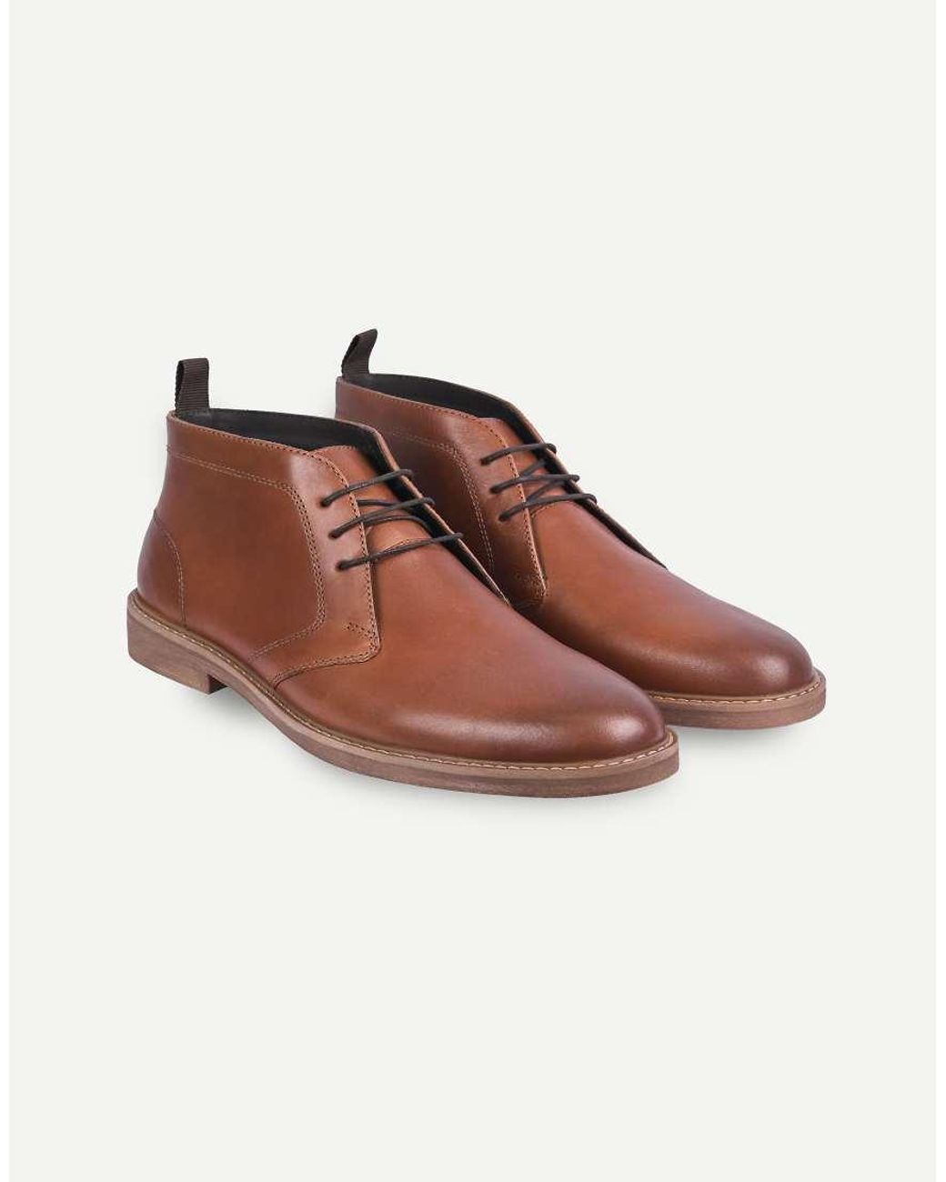 Thomas Crick Brown Arizona Leather Chukka Boots for men