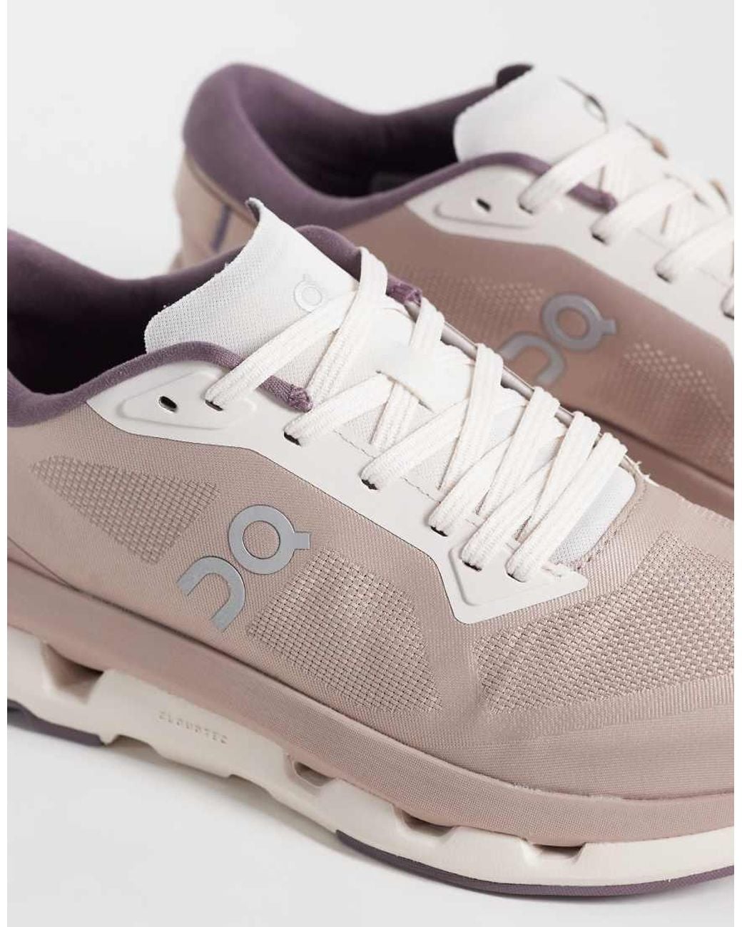 On Shoes White Cloudze All Day Trainers