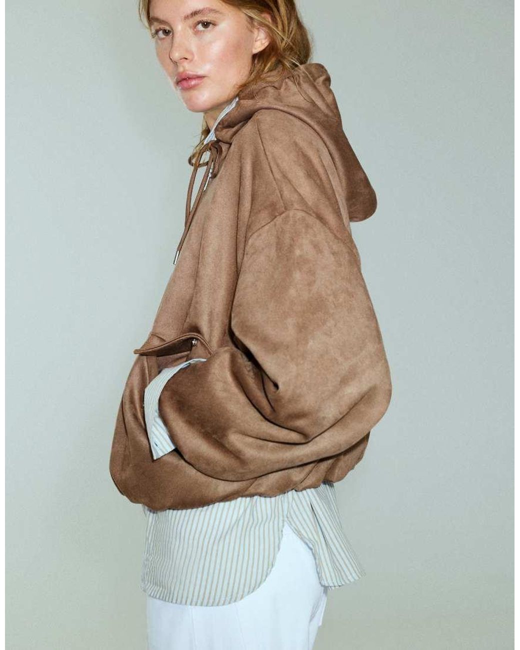 Giacca Bomber Con Cappuccio di Pull&Bear in Brown