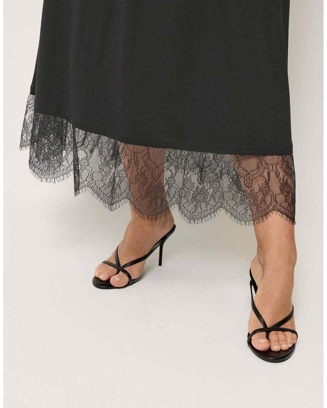 Yours Clothing Black Lace Trim Gathered Skirt
