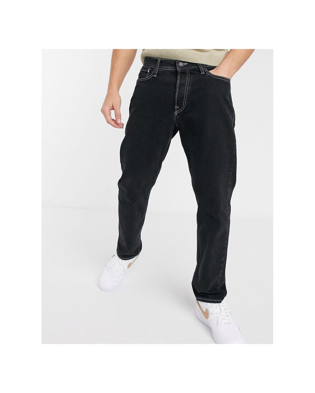 Loose Fit Contrast Stitch Jeans 