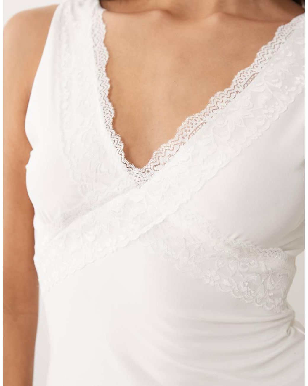 Fashionkilla White Exclusive Double Sculpted Slinky Lace Trim V Neck Vest Top