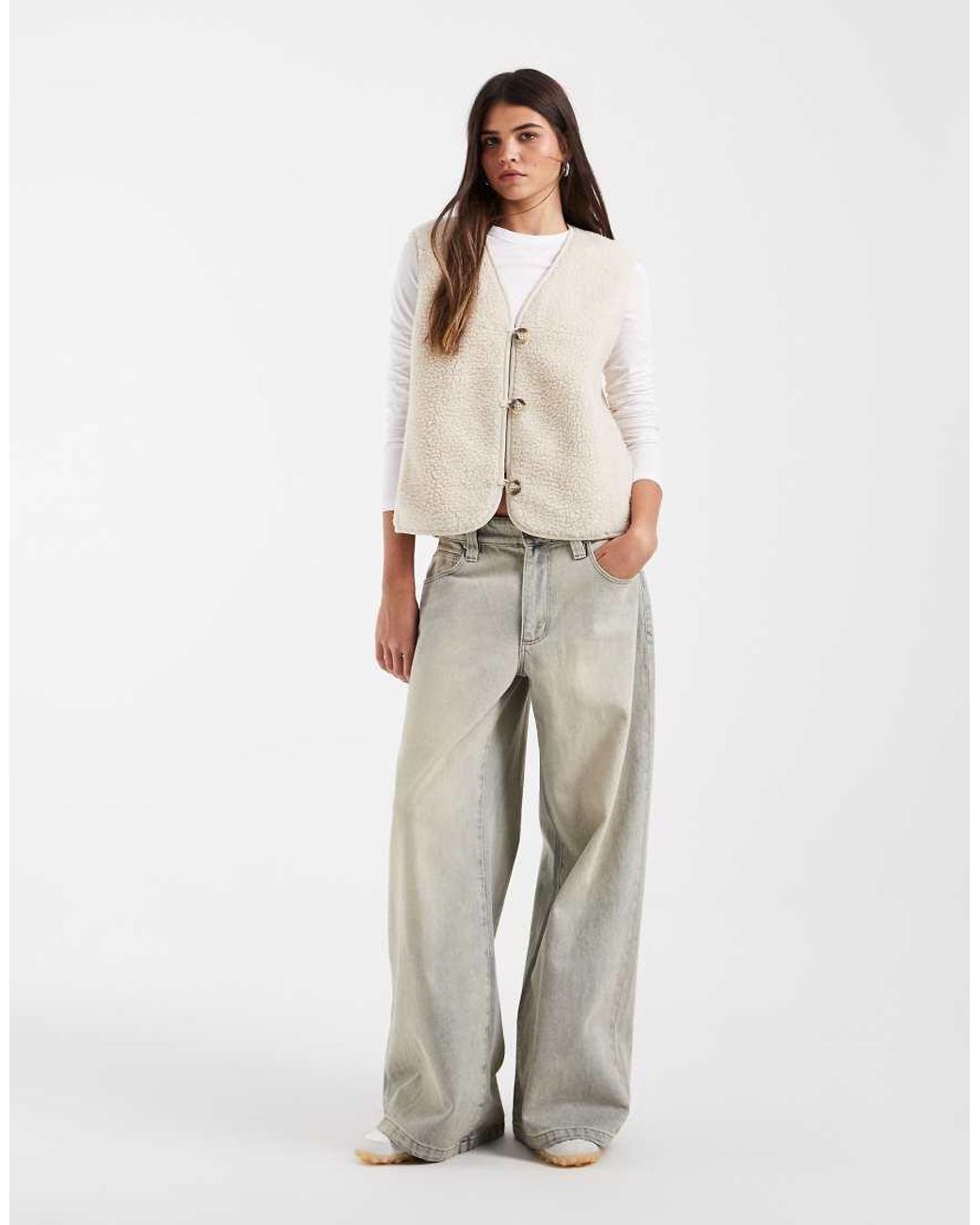 Vero Moda Natural Boxy Teddy Gilet