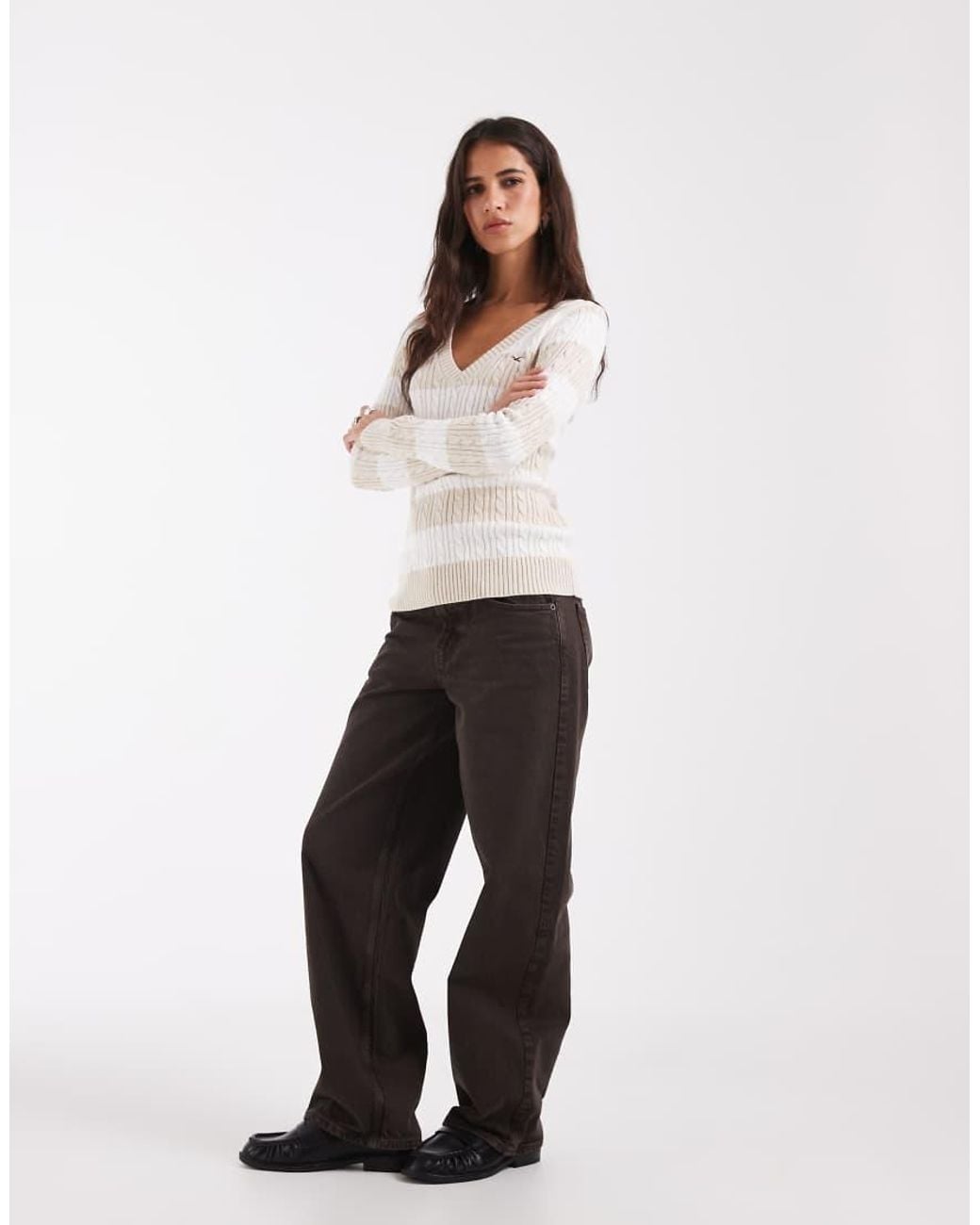 Hollister White Fitted Cable Knit V Neck Jumper