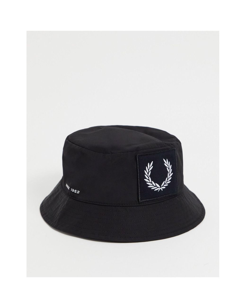 Bob avec logo Fred Perry pour homme en coloris Noir | Lyst