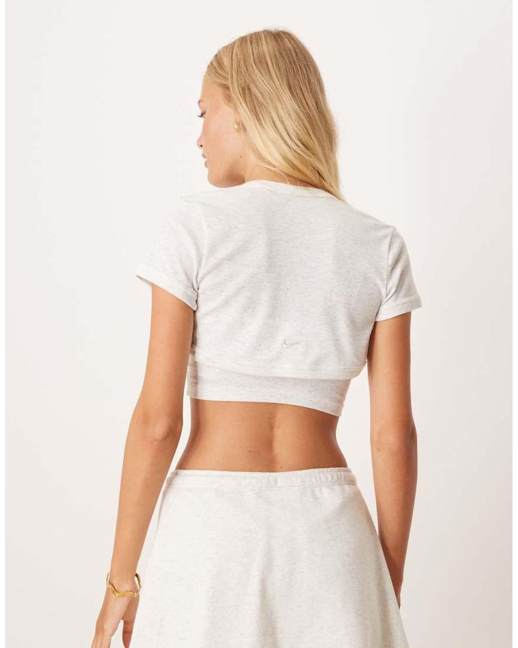 Nike White Chill Cropped 2in1 Top