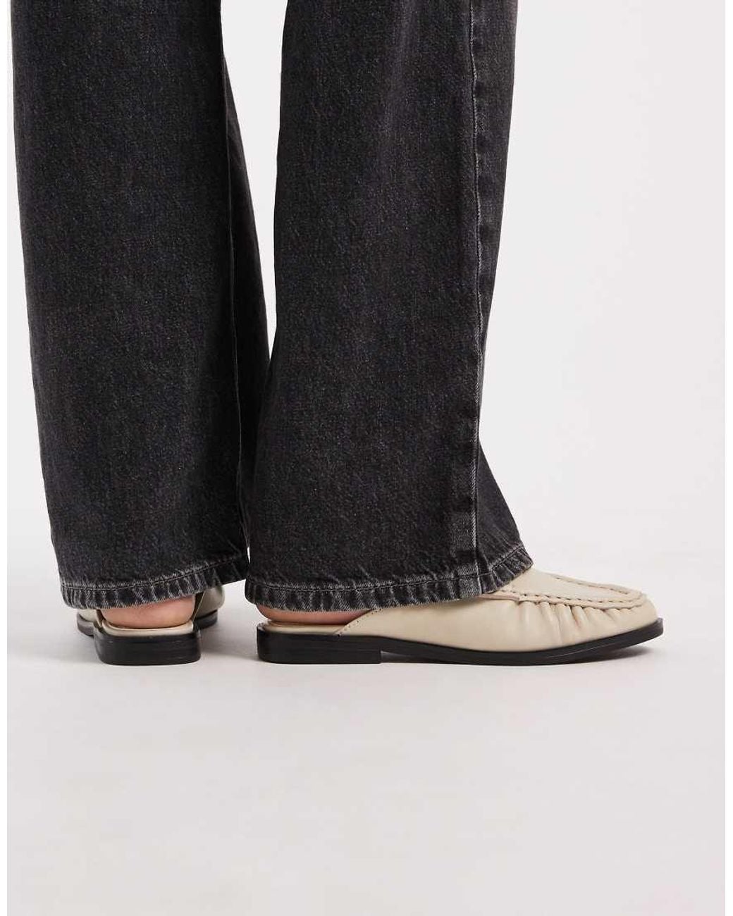 Schuh Black Leeds Rouched Mule Loafer