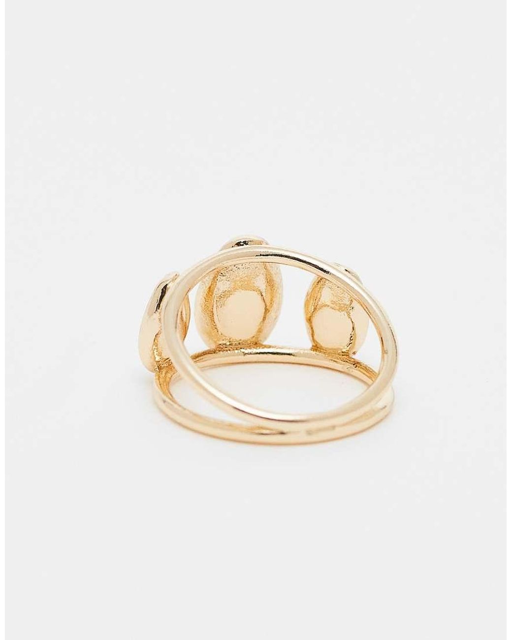 Dainty di ASOS in Natural