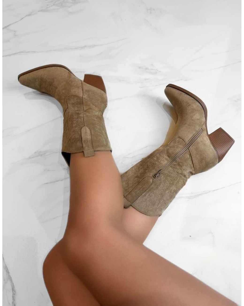 GIA STUDIOS Brown Cowboy Western Boots