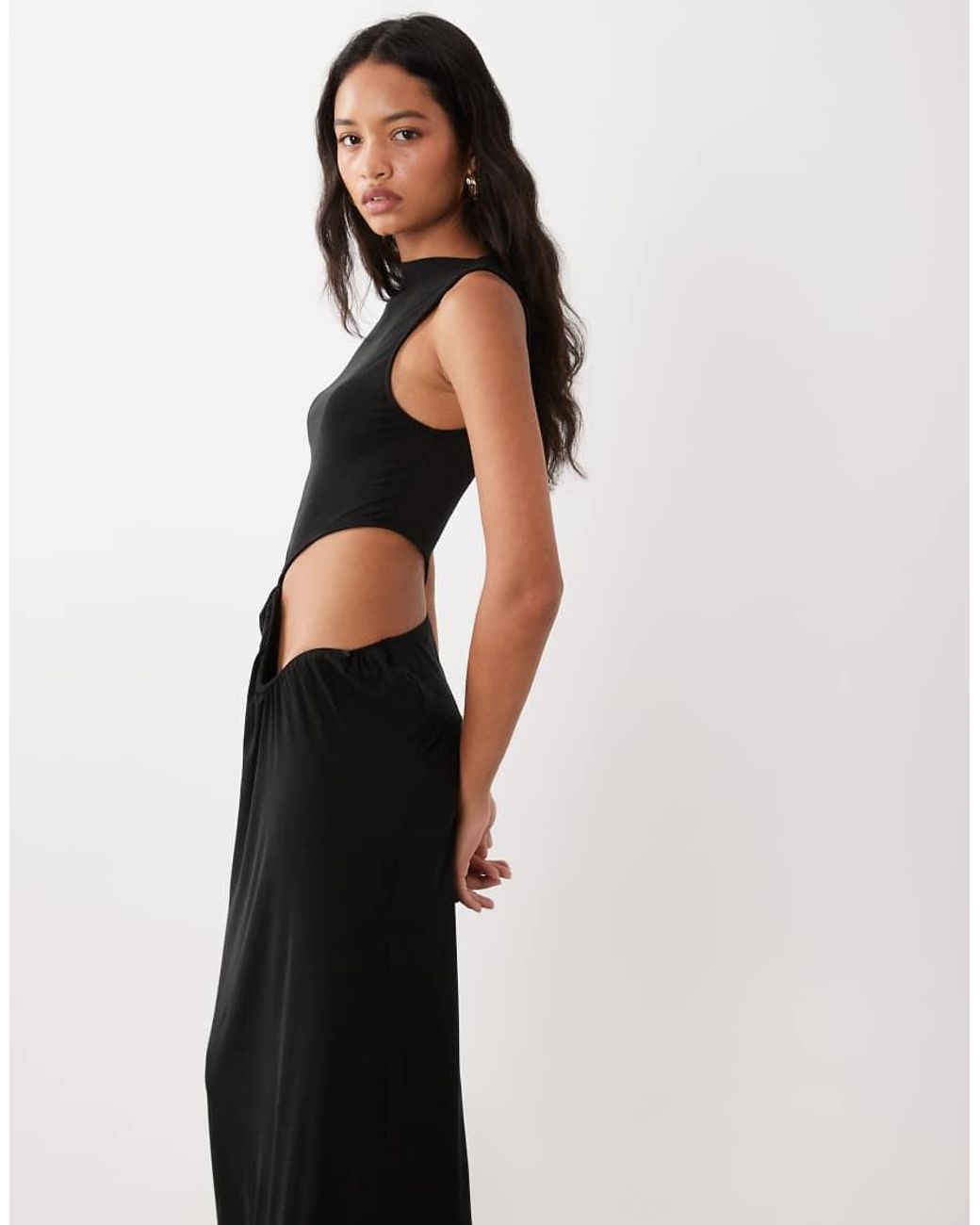 SNDY'S White Straight Neck Cut Out Side Detail Maxi Dress