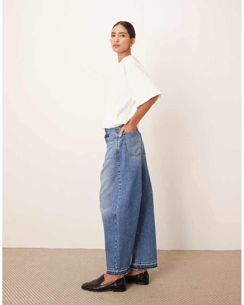 ARRANGE Blue Sydney Released Hem Cropped Jean